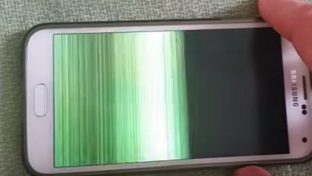 What to Do If Your Samsung Galaxy Screen Is Flickering After a Crack?